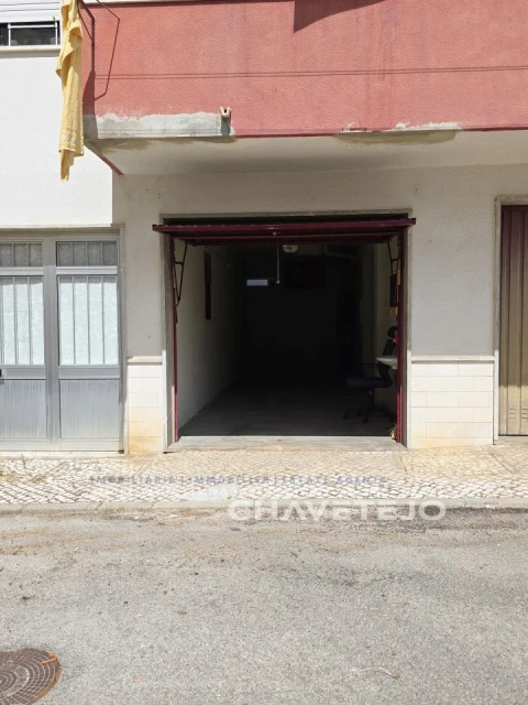 Apartamento T2 para Venda em São João Baptista e Santa Maria dos Olivais