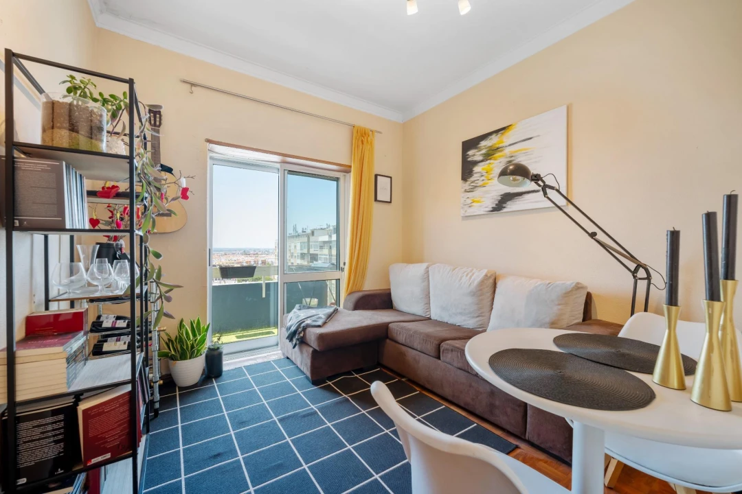 Apartamento T3 para Venda em Laranjeiro e Feijó Foto 9