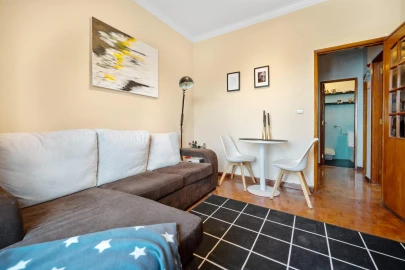 Apartamento T3 para Venda em Laranjeiro e Feijó
