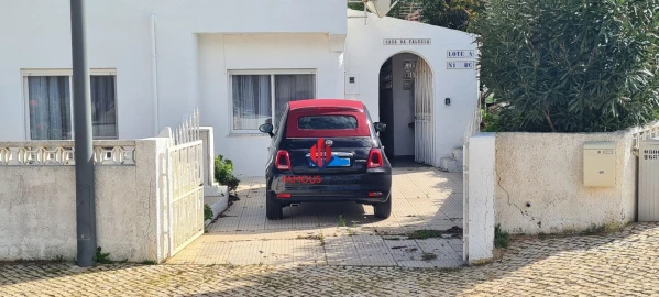 Moradia T2 para Venda em Lagoa e Carvoeiro