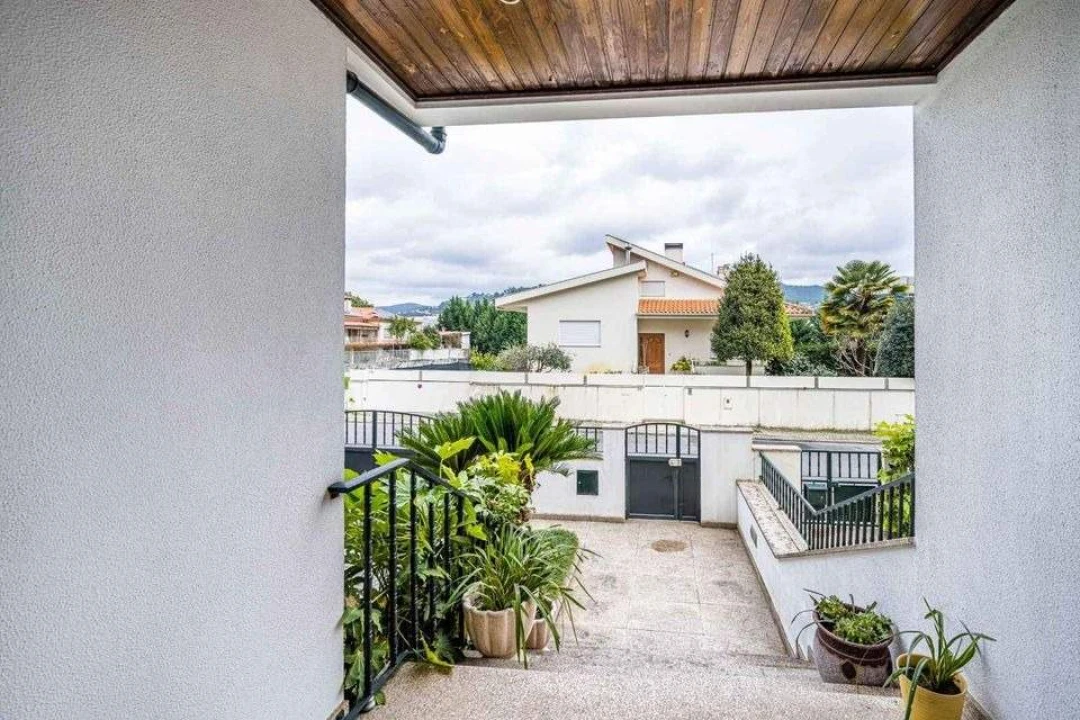 Moradia T4 para Venda em São Vitor (Braga) Foto 23