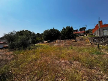 Moradia T3 para Venda em Cervães