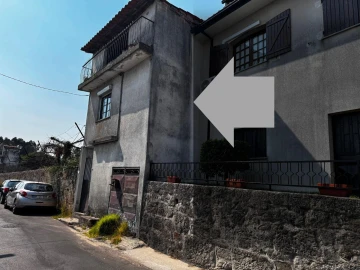 Moradia T2 para Venda em Arcozelo