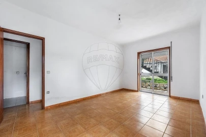 Moradia T7 para Venda em Serzedo e Perosinho