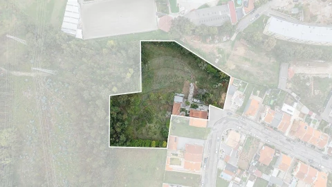 Moradia T7 para Venda em Serzedo e Perosinho
