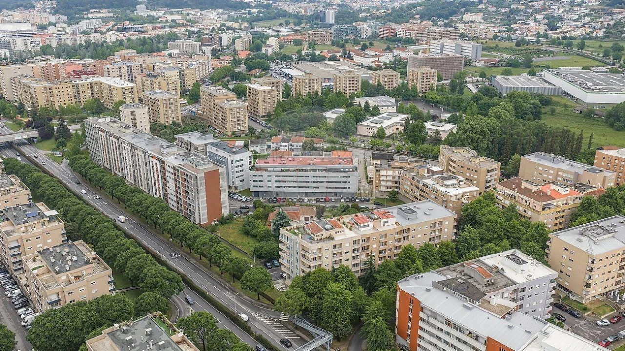 Apartamento T3 para Venda em São Vitor (Braga) Foto 27