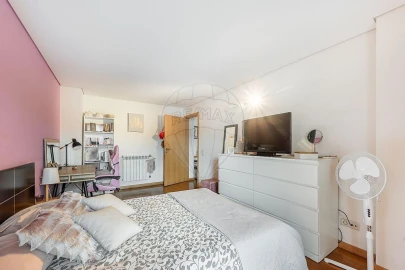 Apartamento T3 para Venda em São Vitor (Braga)