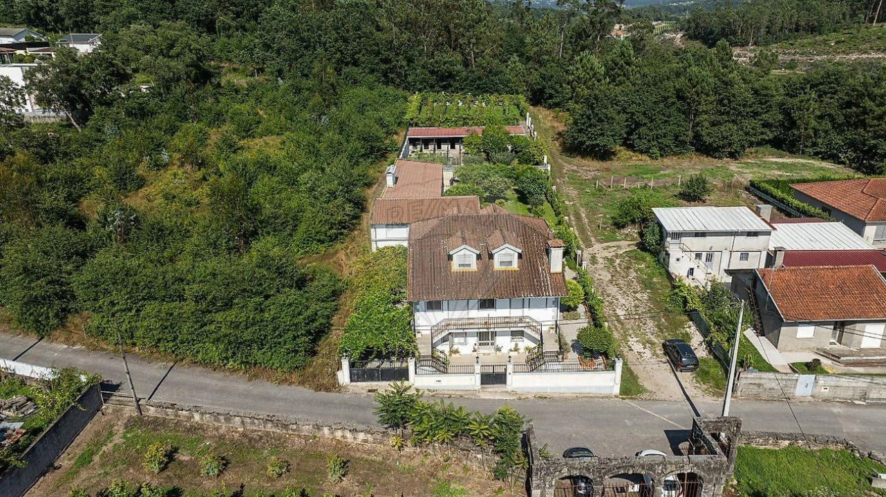 Moradia T6 para Venda em Ferreiros, Prozelo e Besteiros Foto 13
