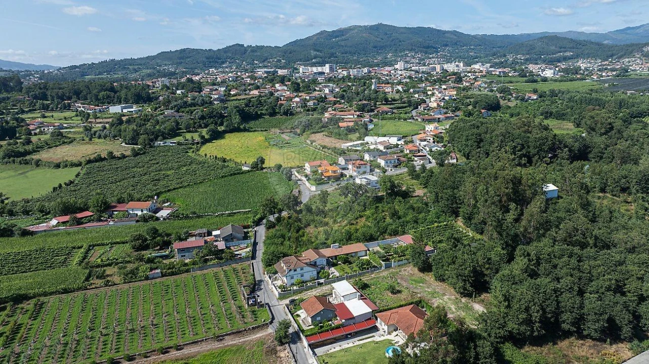 Moradia T6 para Venda em Ferreiros, Prozelo e Besteiros Foto 5
