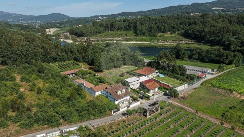 Moradia T6 para Venda em Ferreiros, Prozelo e Besteiros