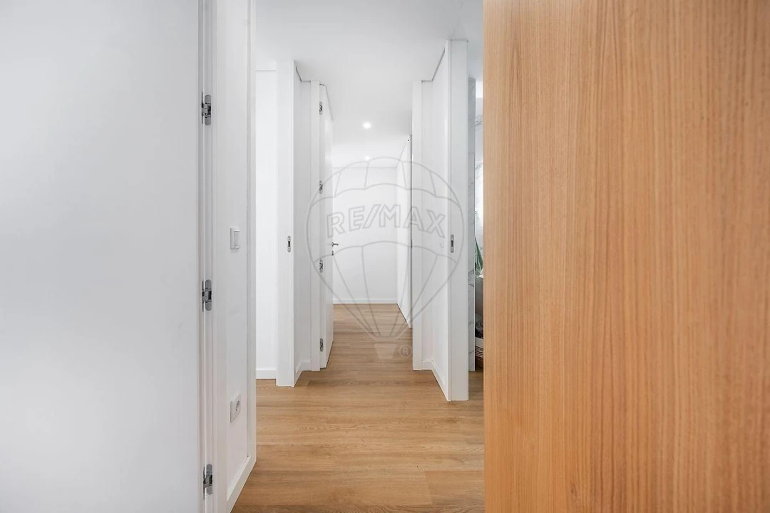 Apartamento T3 para Venda em Vila Verde e Barbudo Foto 20