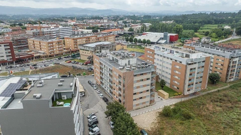 Apartamento T3 para Venda em Vila Verde e Barbudo