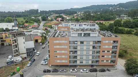 Apartamento T3 para Venda em Vila Verde e Barbudo