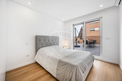 Apartamento T3 para Venda em Vila Verde e Barbudo