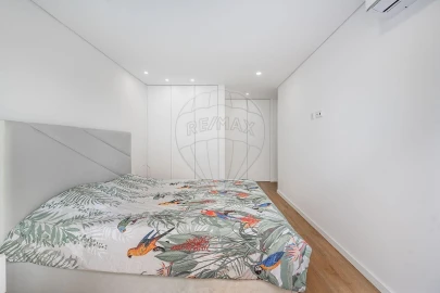 Apartamento T3 para Venda em Vila Verde e Barbudo