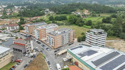 Apartamento T3 para Venda em Vila Verde e Barbudo