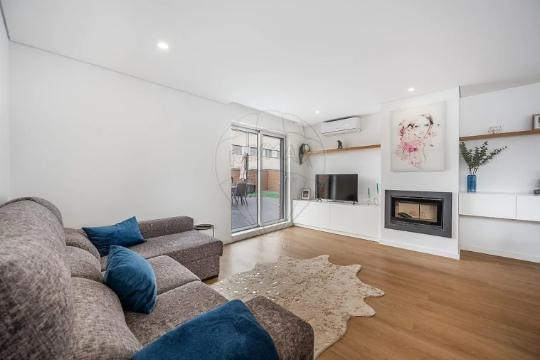 Apartamento T3 para Venda em Vila Verde e Barbudo Foto 18