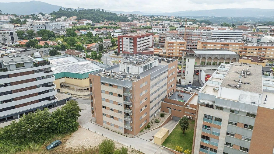 Apartamento T3 para Venda em Vila Verde e Barbudo Foto 7