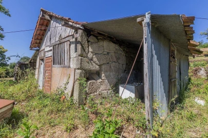 Moradia T3 para Venda em Goães