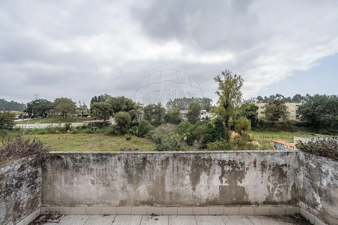 Moradia T7 para Venda em Serzedo e Perosinho Foto 40