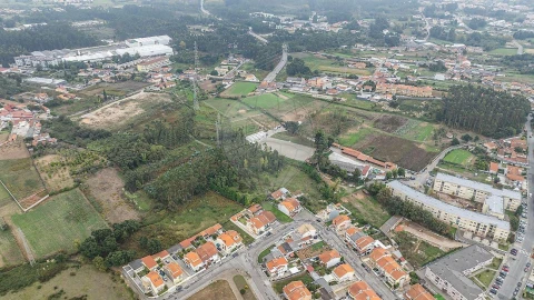 Moradia T7 para Venda em Serzedo e Perosinho