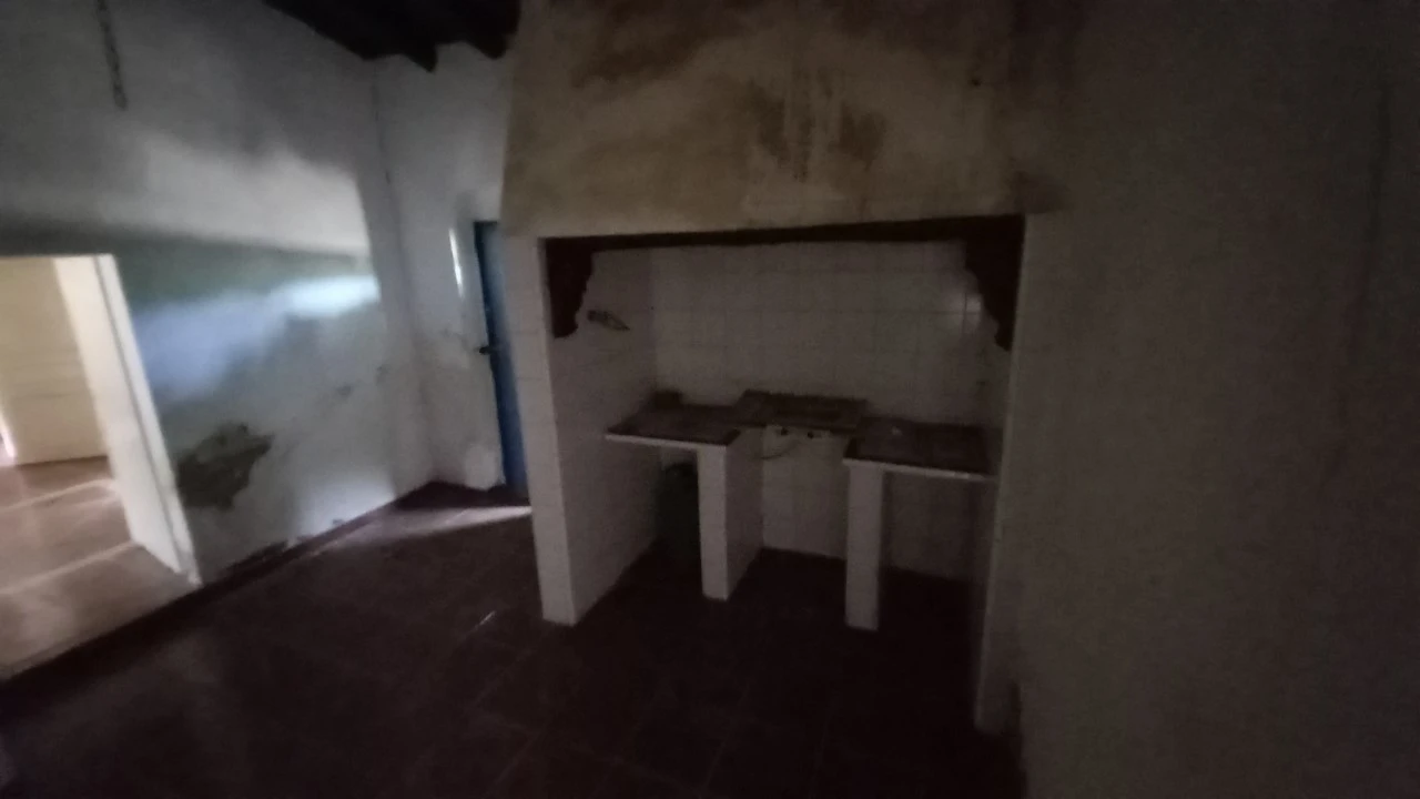 Moradia T8 para Venda em Barbacena e Vila Fernando Foto 14