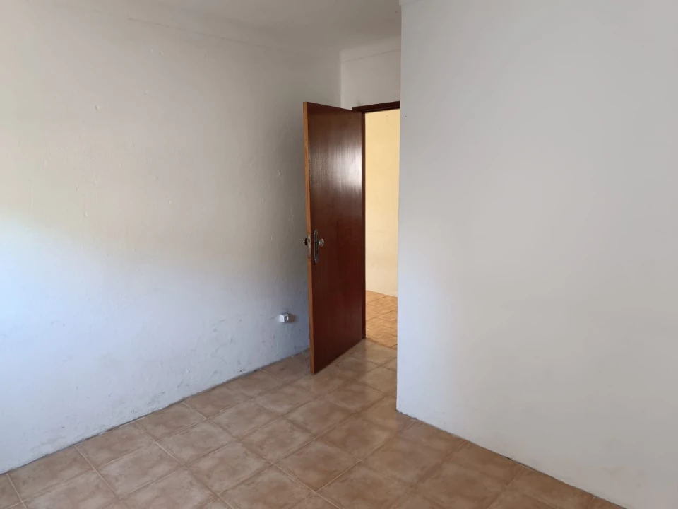 Quinta T3 para Venda em Ribeira de Nisa e Carreiras Foto 20