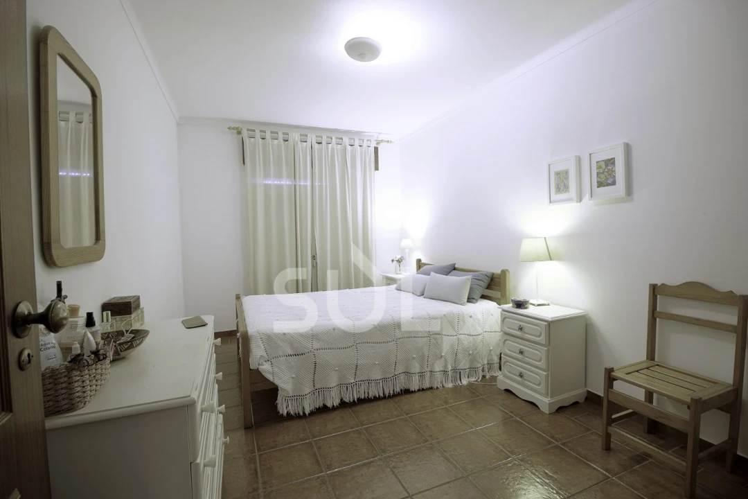 Apartamento T2 para Venda em Faro (Sé e São Pedro) Foto 14