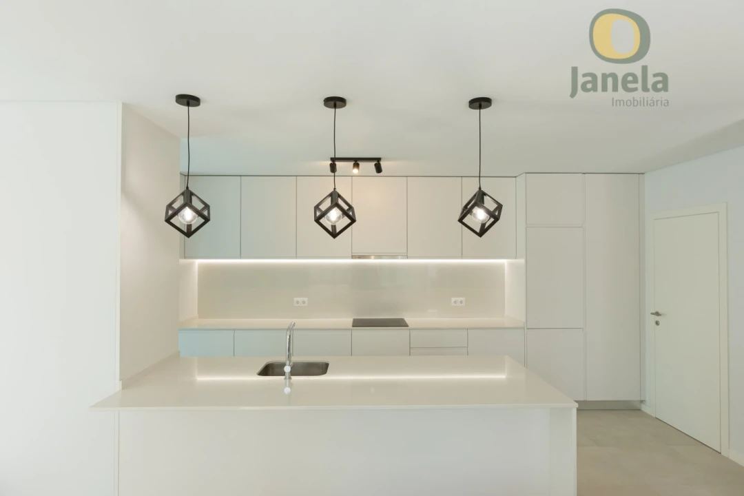 Apartamento T4 para Venda em Faro (Sé e São Pedro) Foto 15