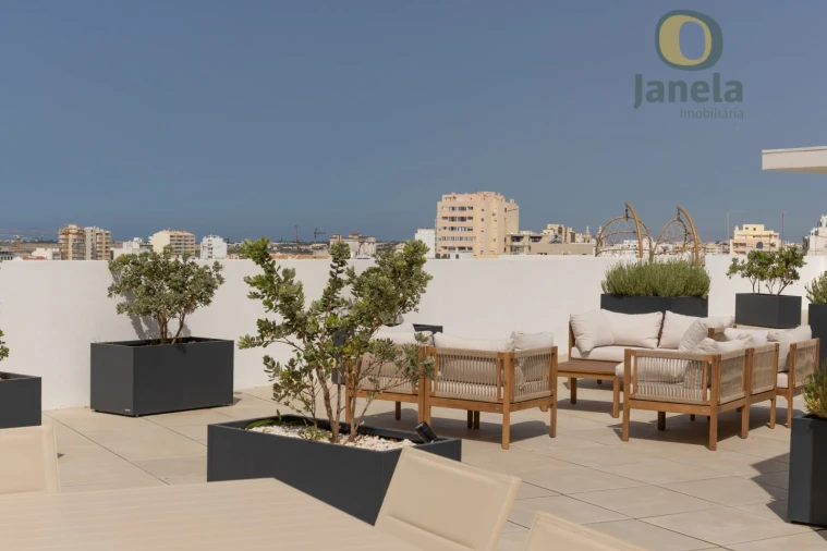Apartamento T4 para Venda em Faro (Sé e São Pedro) Foto 8