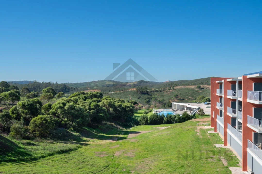 Apartamento T3 para Venda em Mexilhoeira Grande Foto 22