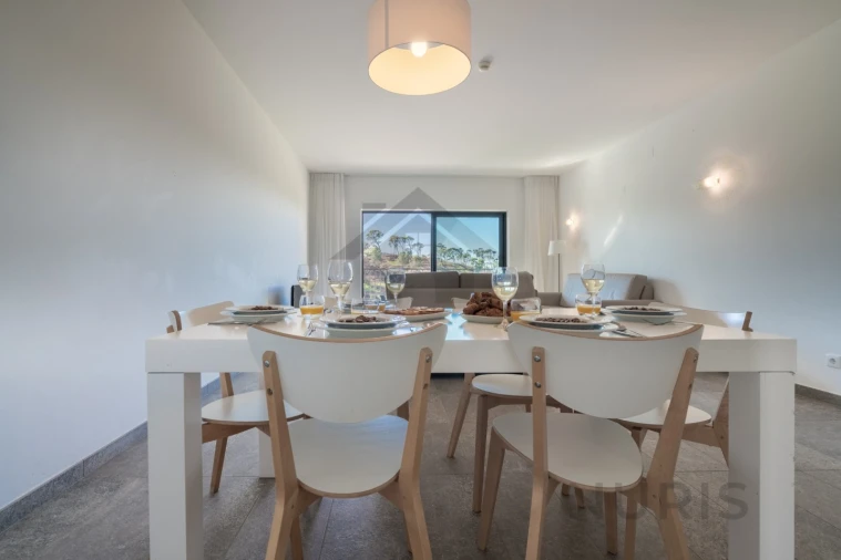 Apartamento T3 para Venda em Mexilhoeira Grande Foto 3