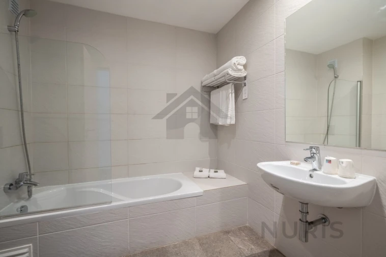 Apartamento T3 para Venda em Mexilhoeira Grande Foto 38