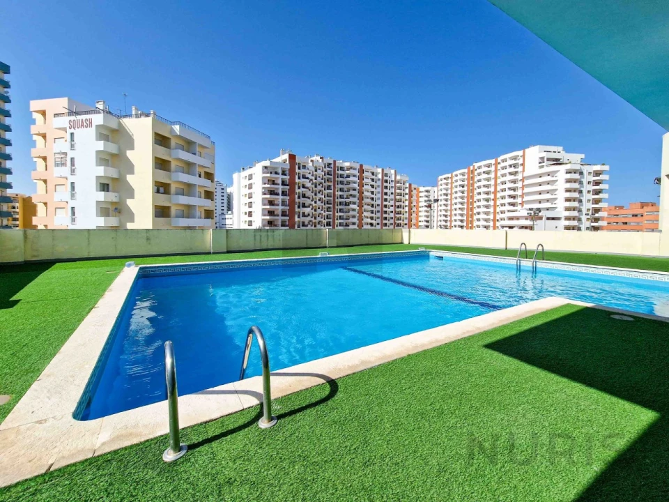 Apartamento T1 para Venda em Portimão Foto 16