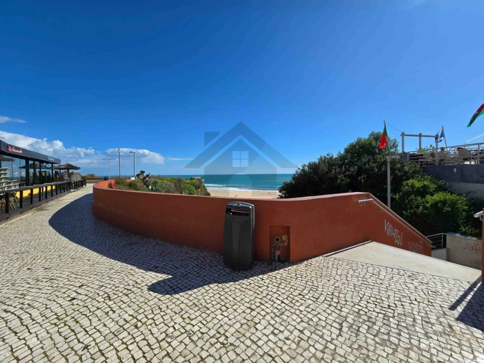 Apartamento T1 para Venda em Portimão Foto 24
