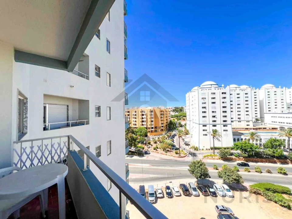 Apartamento T1 para Venda em Portimão Foto 1