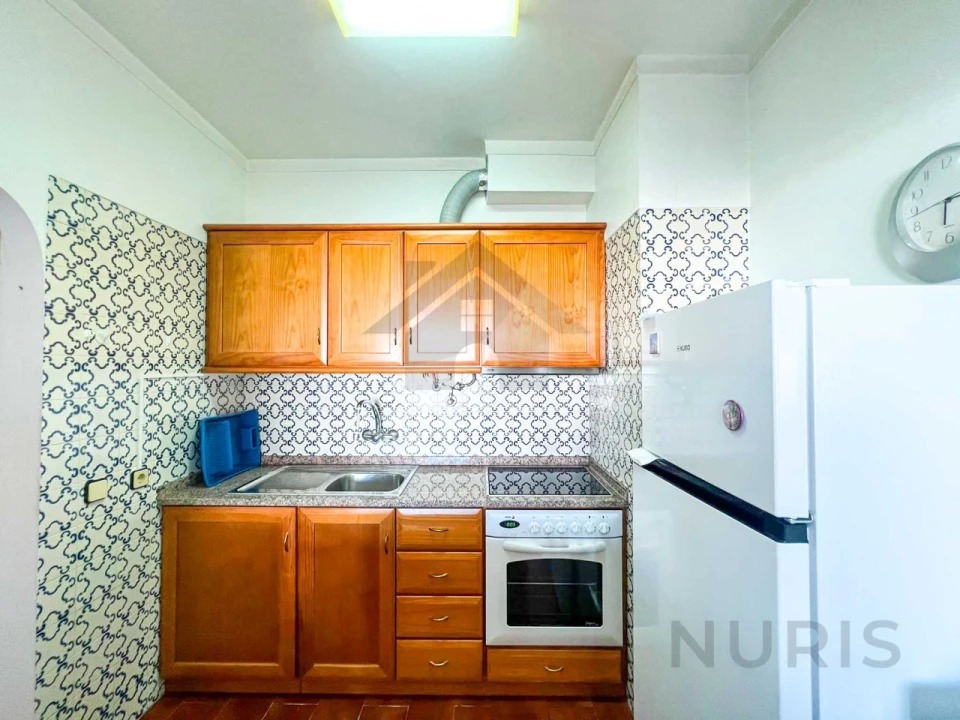 Apartamento T1 para Venda em Portimão Foto 10