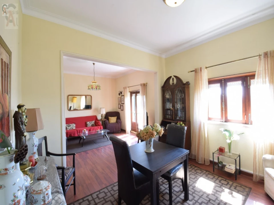 Moradia T4 para Venda em Assunção, Ajuda, Salvador e Santo Ildefonso Foto 11