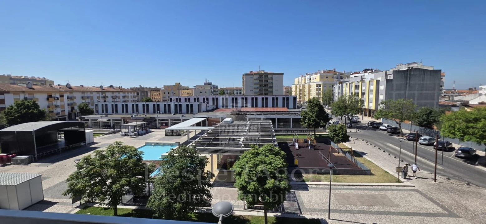 Apartamento T5 para Venda em São João Baptista Foto 1