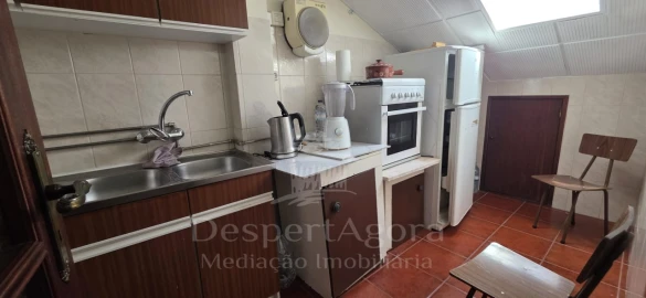 Apartamento T5 para Venda em São João Baptista