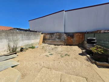 Moradia T2 para Venda em Torres Novas (Santa Maria, Salvador e Santiago)
