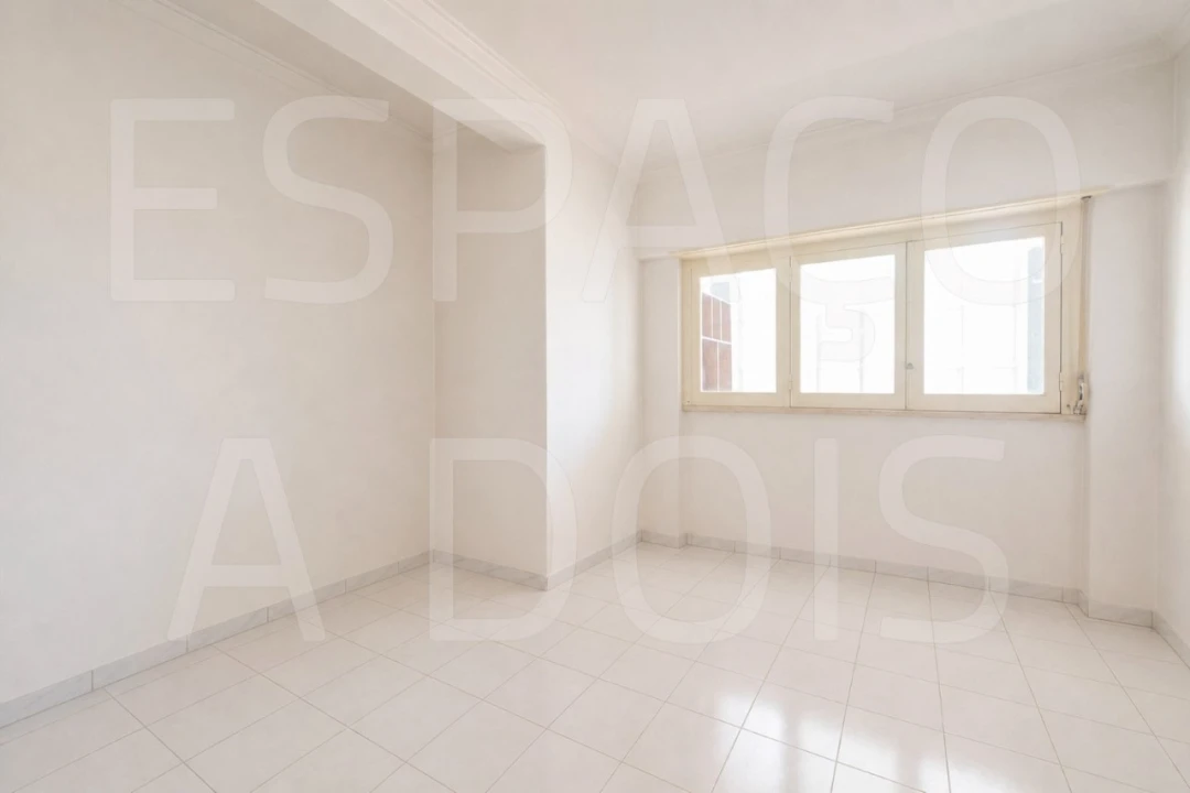 Apartamento T2 para Venda em Sacavém e Prior Velho Foto 15