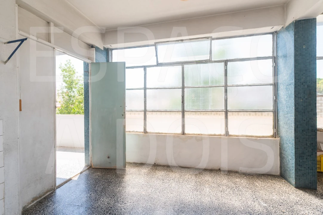Apartamento T2 para Venda em Sacavém e Prior Velho Foto 30