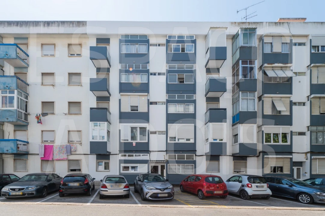 Apartamento T2 para Venda em Sacavém e Prior Velho Foto 72
