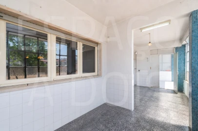 Apartamento T2 para Venda em Sacavém e Prior Velho
