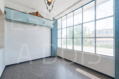 Apartamento T2 para Venda em Sacavém e Prior Velho