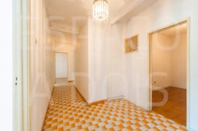 Apartamento T2 para Venda em Sacavém e Prior Velho
