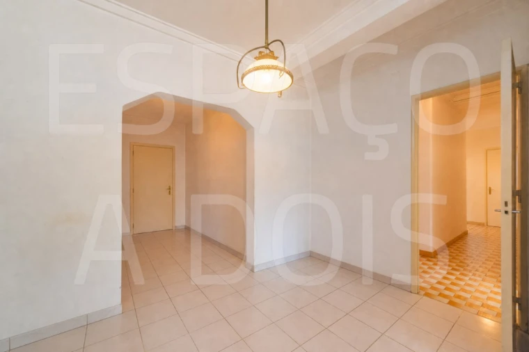 Apartamento T2 para Venda em Sacavém e Prior Velho Foto 24