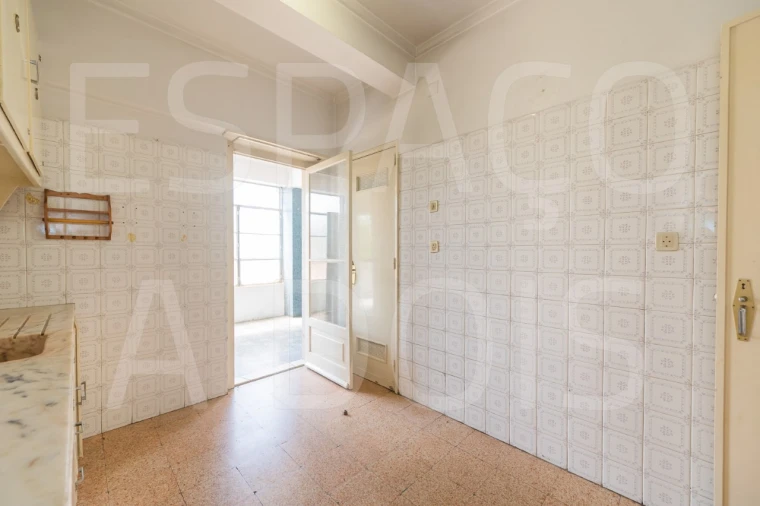 Apartamento T2 para Venda em Sacavém e Prior Velho Foto 29