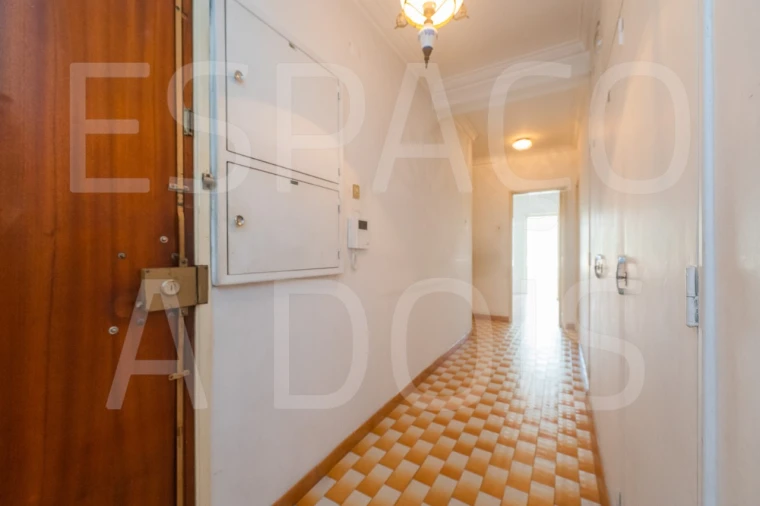 Apartamento T2 para Venda em Sacavém e Prior Velho Foto 71